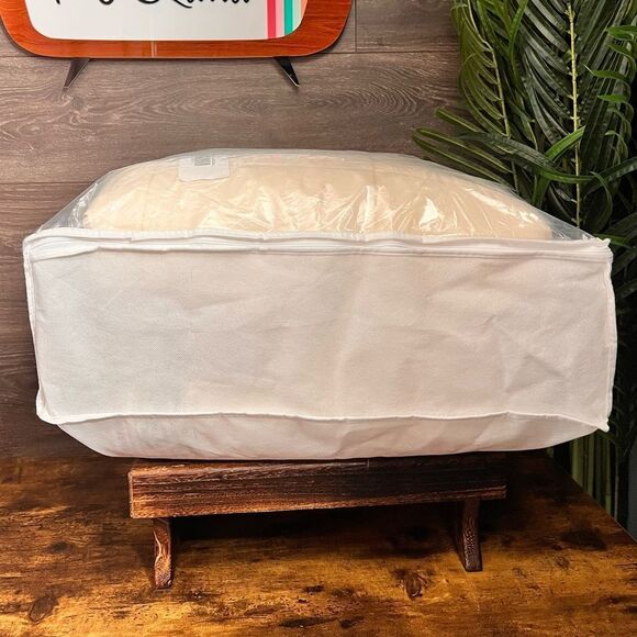 The Company Store All Seasons Wool Comforter in Gorgeous Natural. Twin Size. New - Picture 9 of 14